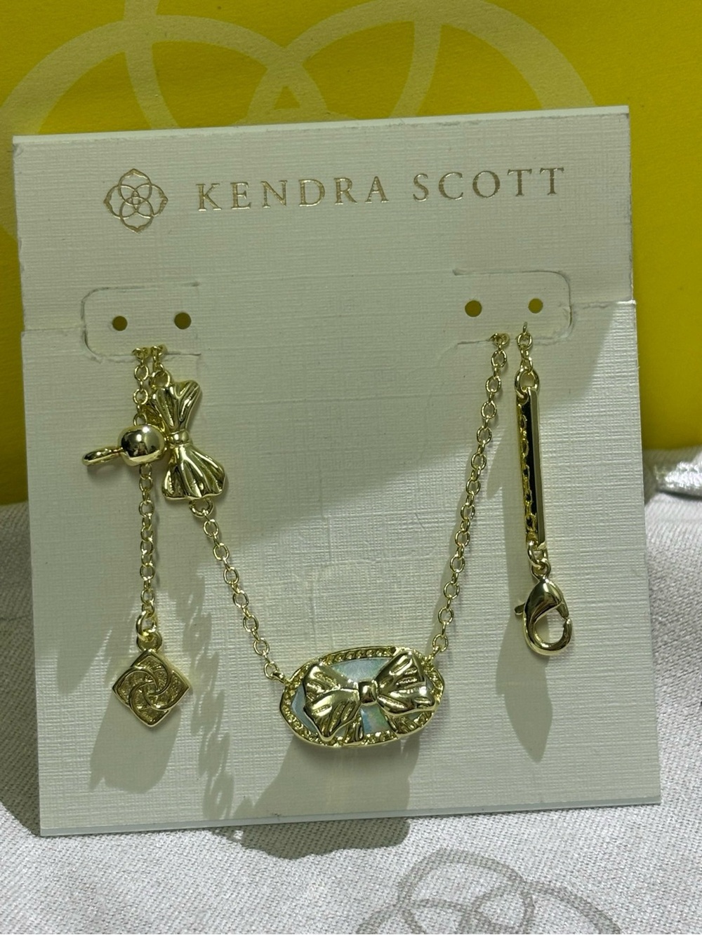 Women Accessories Subcategory Identification